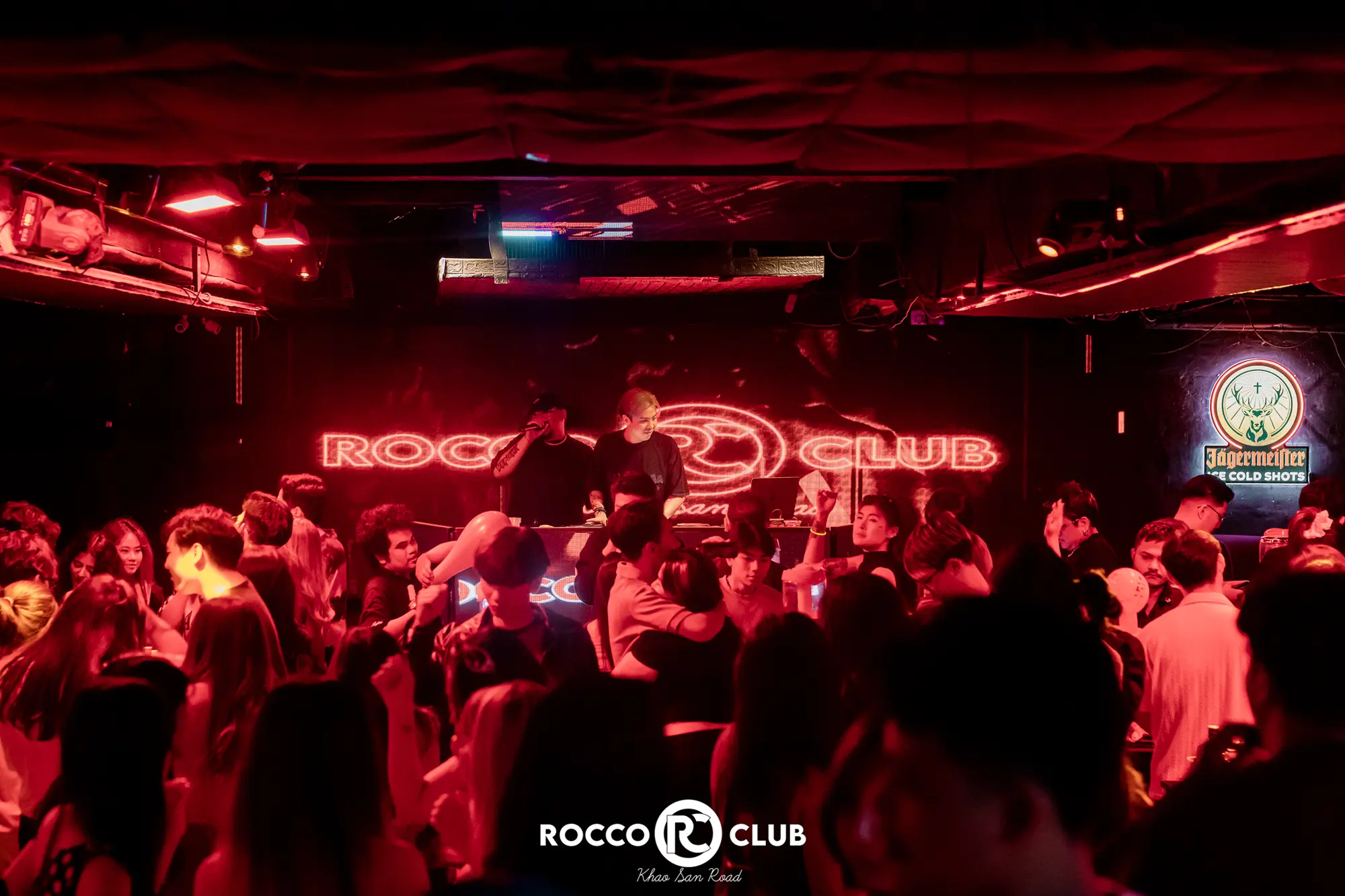 Rocco-Club-Bangkok-stage