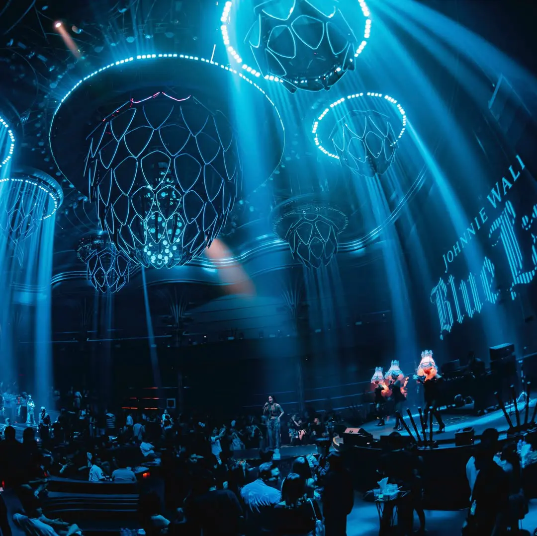 Atlas-Super-Club-Bangkok-Stage